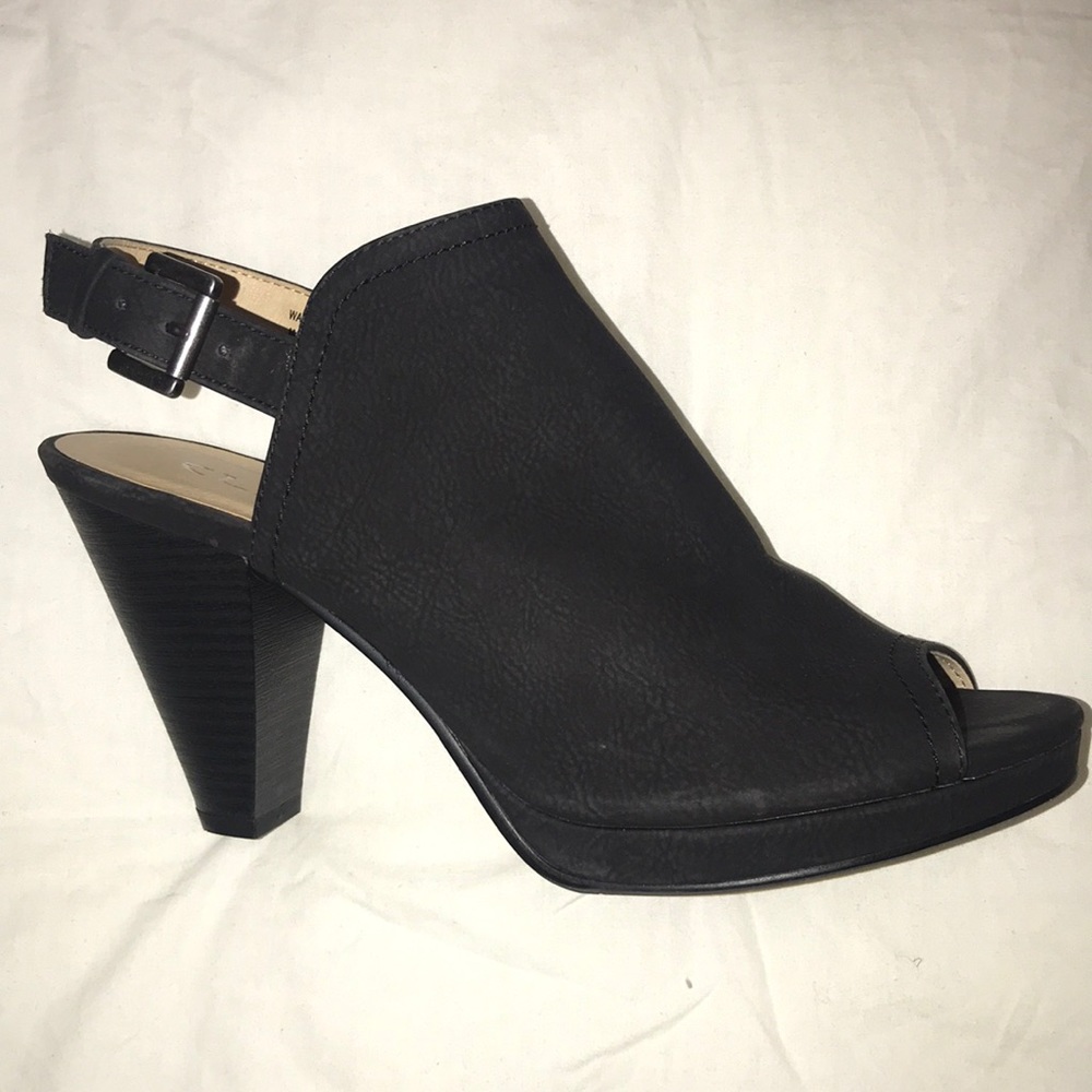 Black heel\booties